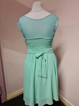 Abendkleid/Cocktail-Kleid, in Farbe flieder und mintgrün mit Spitze und Strasssteine